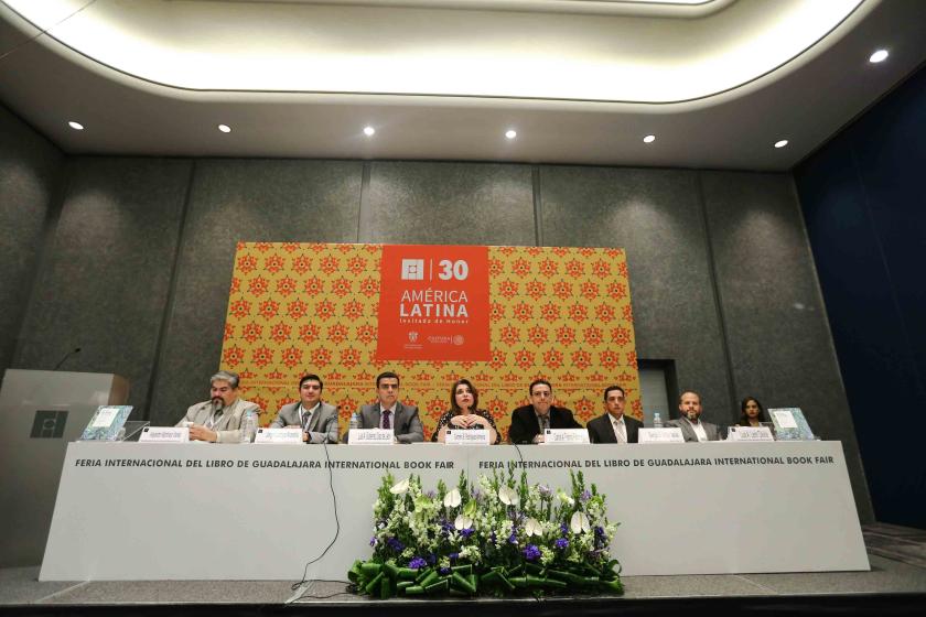 maestro Itzcóatl Tonatiuh Bravo Padilla