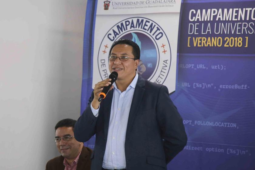 Expositor durante la sesión