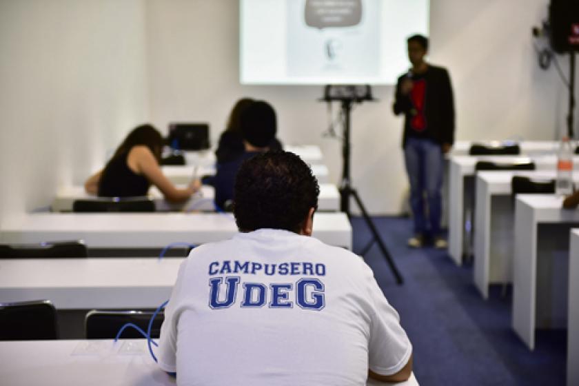 un joven asistente al Campus Party