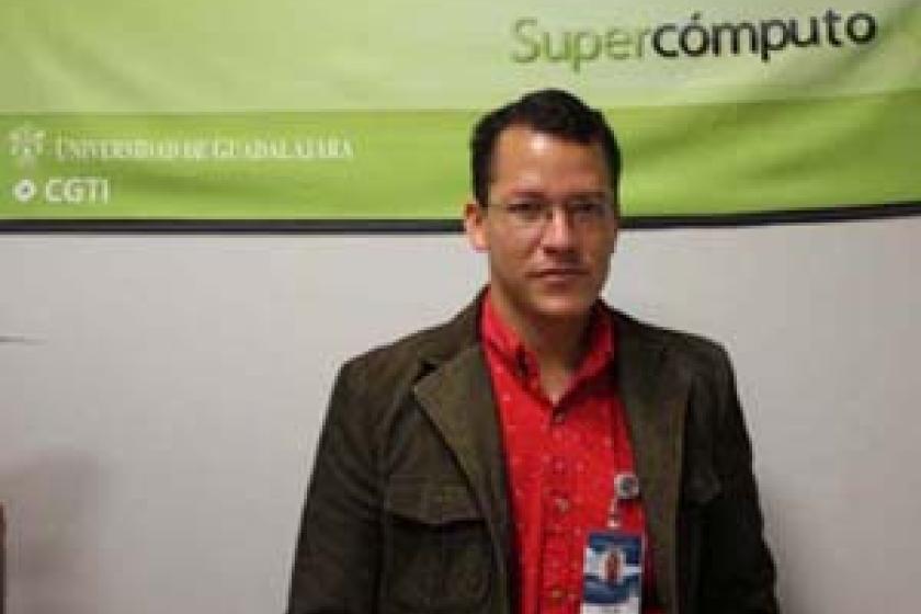 Dr. Flores-Moreno